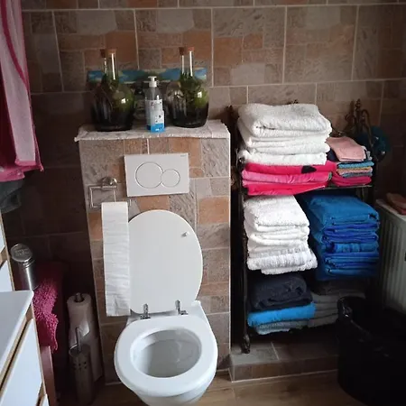 Sweet Home 3 منزل للإقامة شارلروا